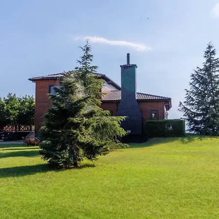 בית נופש Paradise ניאה מיכאניונה