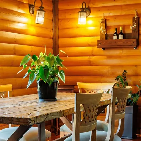 Paradise בית נופש *