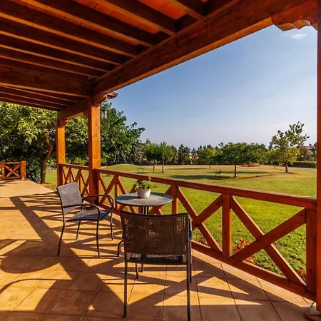 בית נופש Paradise *