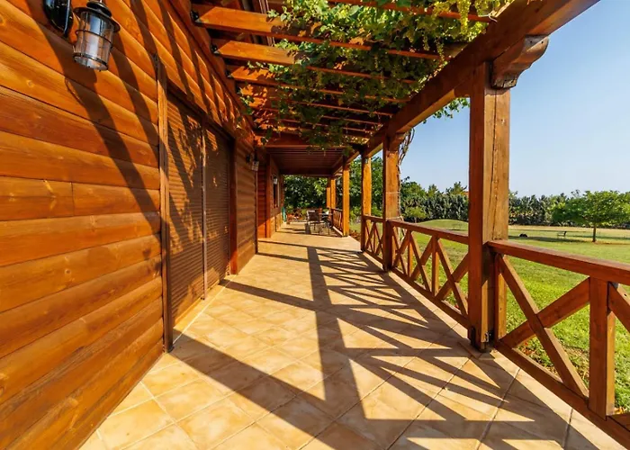 度假居 Paradise 尼亚米卡尼奥纳