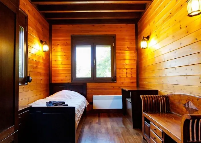 Paradise * 尼亚米卡尼奥纳