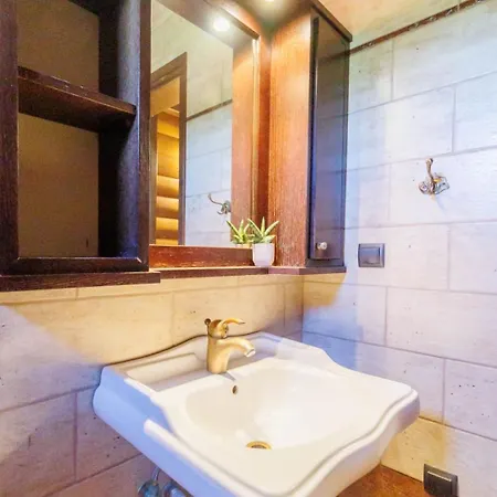 Paradise Nea Michaniona